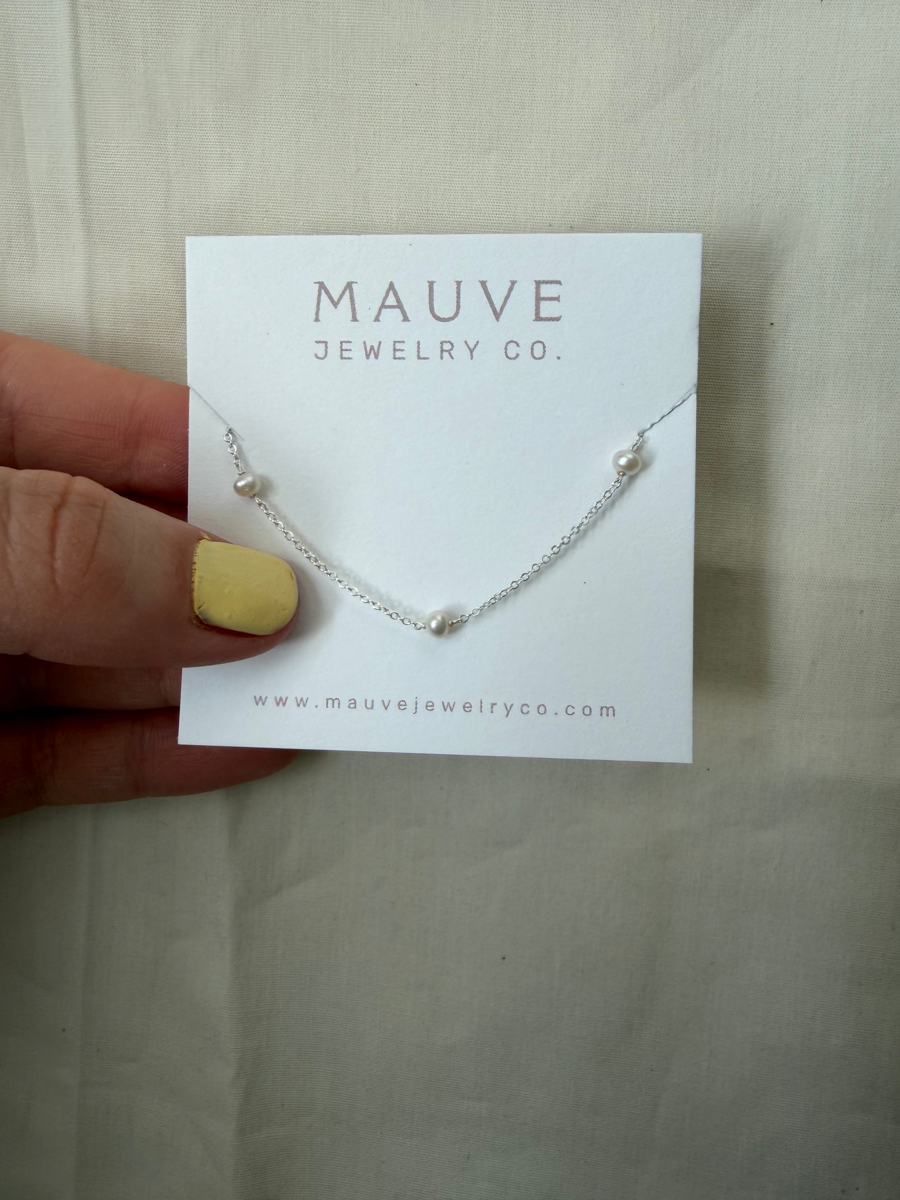 Sweetheart Dainty Pearl Necklace