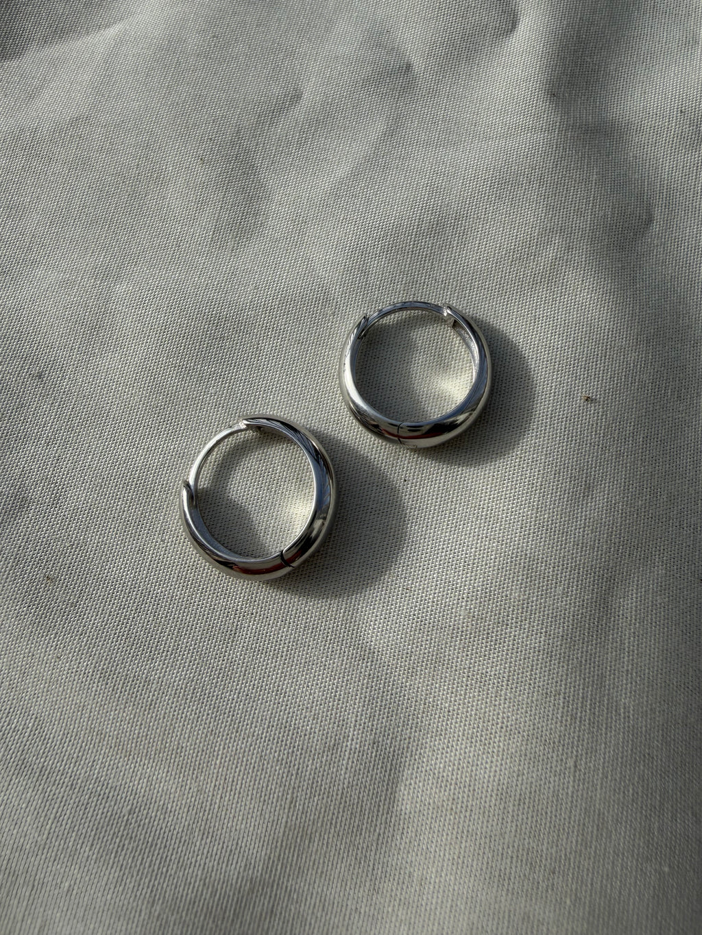 Lily Hoops